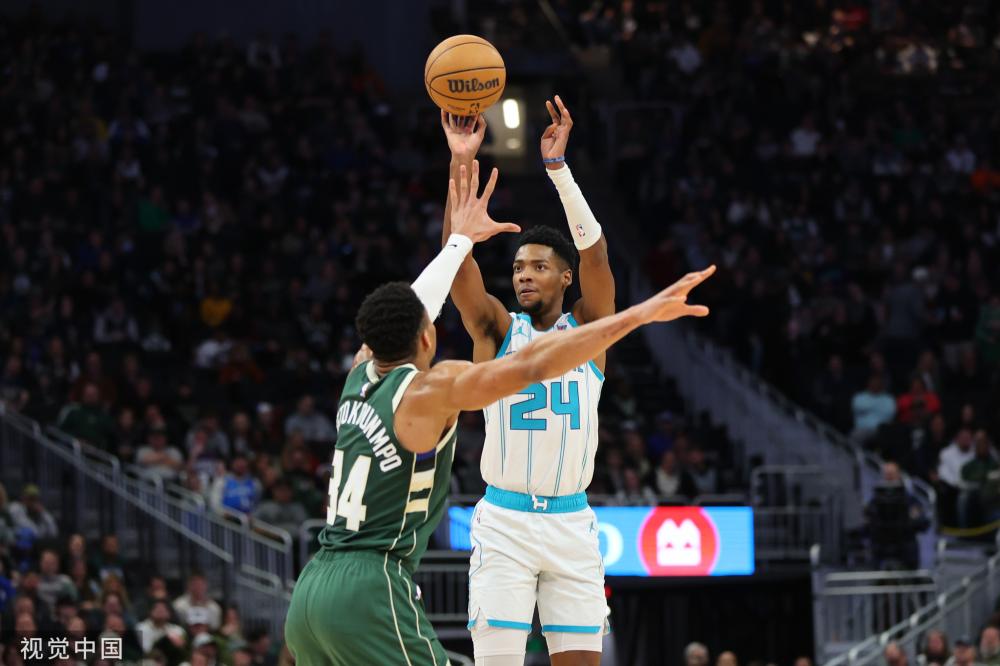 被媒体和球 被媒体和球